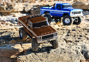 Traxxas Cars: Traxxas 92046-4 TRX-4 Ford F-150 Ranger XLT High Trail Edition 1/10 Scale 4X4 Trail Truck