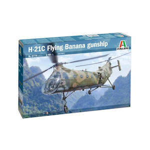 Helicopters: Italeri 2774  1/48 FLYING BANANA GUNSHIP