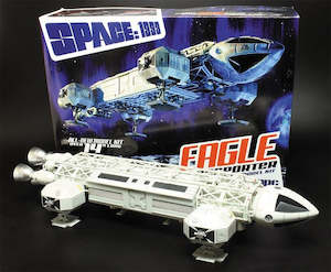Space: MPC 913 1/72 Space 1999 EagleTransport