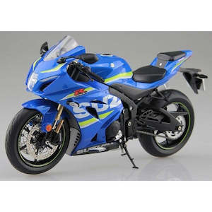 1 12 Scale: Aoshima 10613 1/12 Suzuki GSX-R1000R - Blue (Special Edition)