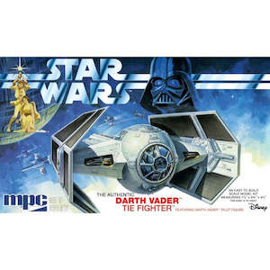 Space: MPC 952 1/32 Darth Vader's TIE Fighter - Star Wars: A New Hope