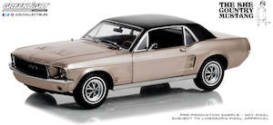 1 18 Scale: GreenLight GL-13641 1/18 1967 Ford Mustang Coupe