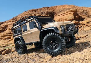 Traxxas Crawlers: Traxxas 82056-4 - TRX-4 Scale & Trail Defender Crawler RTR
