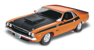 Revell 12596  1/25 Dodge Challenger 2N1