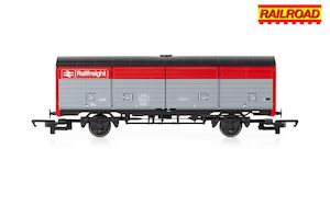 Hornby: Hornby R60264 RailRoad BR Railfreight