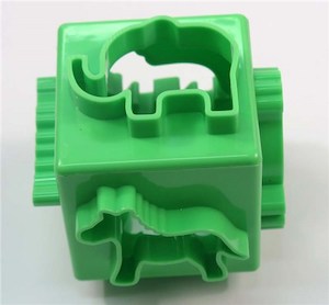 Clay Dough Modelling: Anthony Peters Multi Dough Cutter Jungle