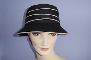 Products: S220: Black Cotton with Taupe Contrast Hokianga Hats