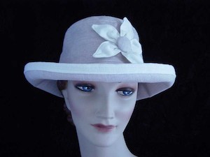 S212: Taupe Cotton/Linen With Cream edge and Flower Trim Hokianga Hats