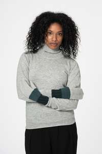 Products: DINADI Merino Handknit Mittens - Peacock Blocked