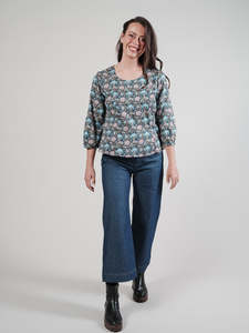 Aligned Air Blouse - Navy Floral