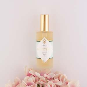 Janesce: Solutions Re-energising Skin Dew