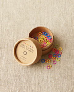 Cocoknits: Coco Knits Colourful Ring Stitch Markers