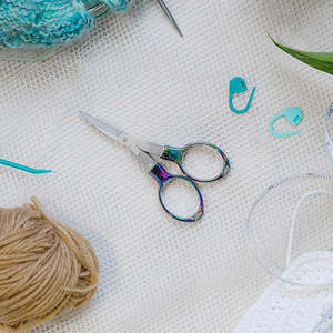 Embroidery: Knit Pro Mindful Folding Scissors