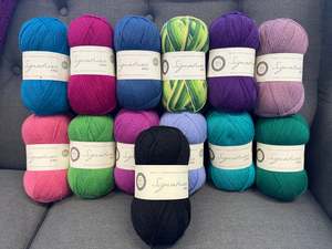 West Yorkshire Spinners - Signature 4ply - Re-loved