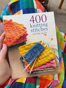 Re Loved Books: Reloved: Potter Craft - 400 Knitting Stitches