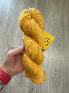 All Yarn: Knitsch BFL Sock - Zabaglione