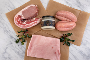 Holly Gold Classics Box