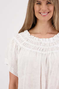 Briarwood: BRIARWOOD Shelley Top White