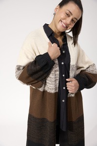 Knitwear: HAVEN Valenza Cardy Natural