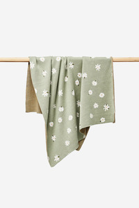 Blankets And Swaddles: Daisy Organic Cotton Blanket - Thyme