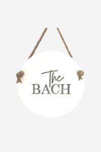 Outdoor Living: The Bach - White
