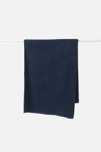 Bathroom: Classic Cotton Hand Towel - Navy
