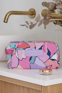 Health And Wellbeing: Box Makeup Bag - Willow