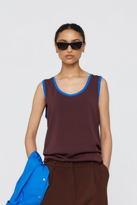Wear: Hans Tank - Red Brown & Cobalt