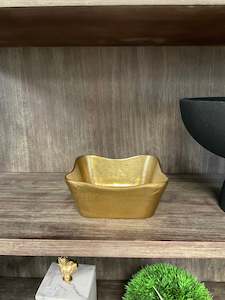 Decor: Kona Square Bowl Gold