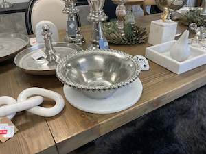 Ice Bucket Cake Stand Bowl: Bowl with Ball Border