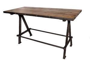 Living: Can be ordered in: WOOD & IRON BAR TABLE