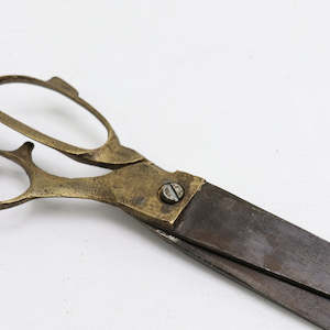 Accessories Decor: Can be ordered in: ORIGINAL BRASS SCISSORS