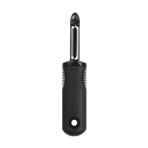 Peelers: OXO Good Grips Serrated Peeler