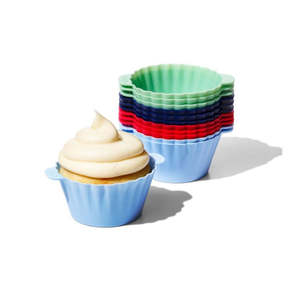 Muffin Cupcake Trays: OXO Good Grips Baking Cups Silicone - Set of 12