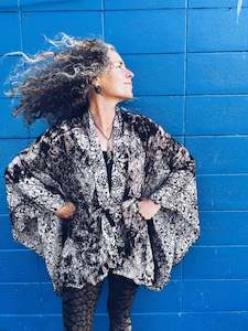 Thread Journeys: Batik Kimono - Java - Dark Brown