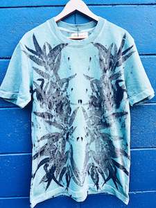 Wild Blue Tee ~ Cotton ~ M/L