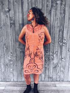 Linen Cotton: Embroidered pink dress ~ Linen ~ L