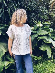 Cream Gum shirt ~ Linen ~ L/XL