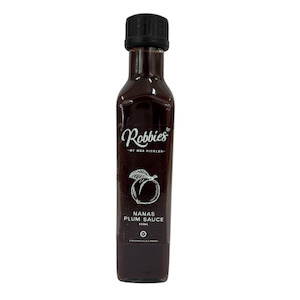 Robbie's: Nanas Plum Sauce