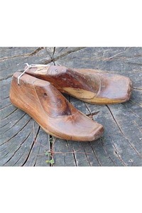 Set of Aged Wooden Shoe Lasts - Homelandz