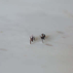 Sophie Store - Flashy Stud Earrings