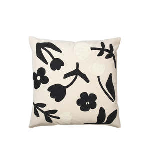 Broste Cushion Rosita - Black/Natural