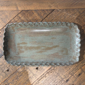 Magnolica 1: Magnolia Lane Green Ruffle Tray