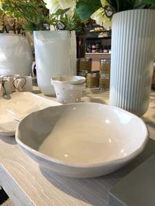 Magnolica 1: Magnolia Lane White Smooth Edge Salad bowl