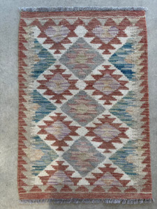 Vintage Handwoven Rug 90 x 60 cm - piece 445