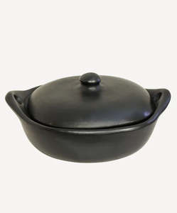 La Chamba Rectangle Casserole Dish w/ Lid (Size 1)