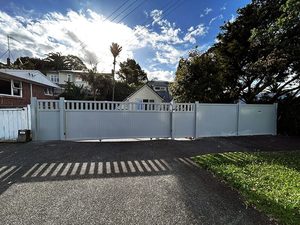 Aluminium Gate in Auckland, Secure & Stylish Entry Homelovers