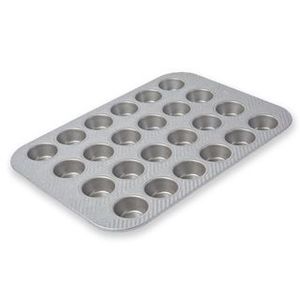 Baking: Mini Muffin Tin