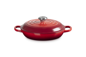 Le Creuset: Signature Shallow Casserole 30cm - Cerise