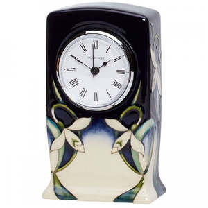 Moorcroft: Twenty Winters Clock CL1